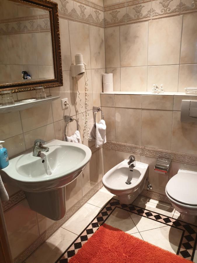 Hotel Eigelstein Köln Ngoại thất bức ảnh